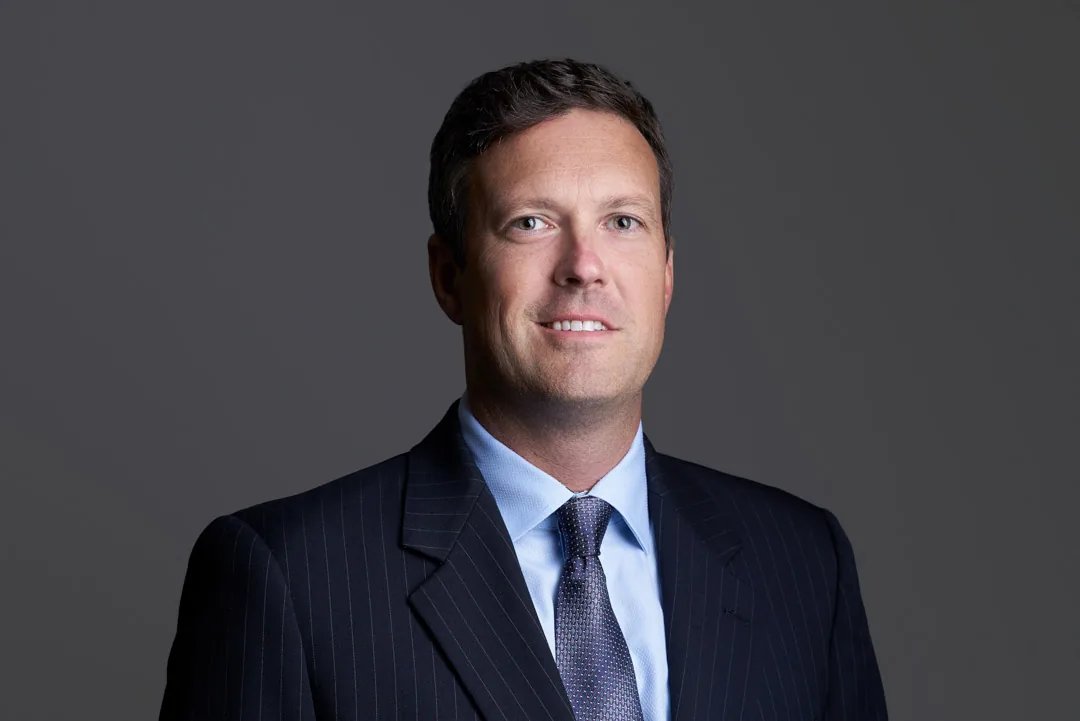 Studio Introduces On-Site Corporate Headshot Days